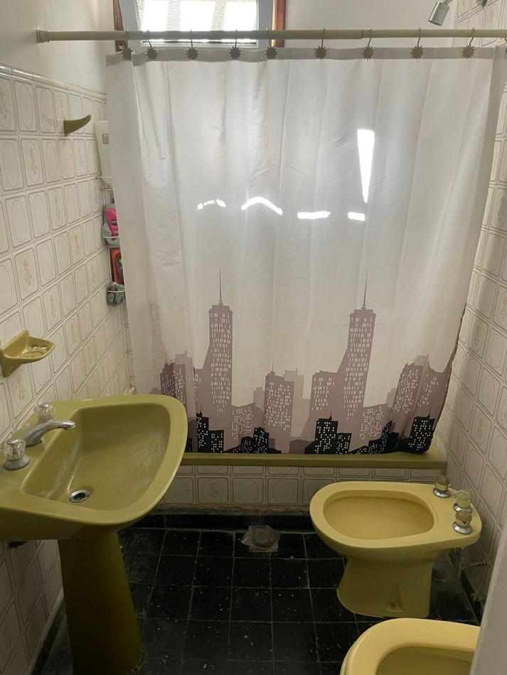 Chalet 5 ambientes - Barrio El Martillo - Alquiler 24 meses - Mar del Plata