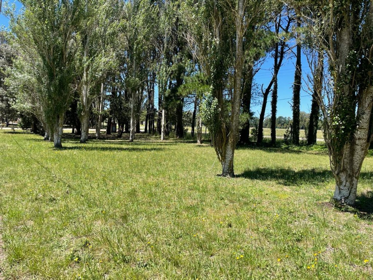 Lote en venta en Barrio PINARES DE SANTA CLARA