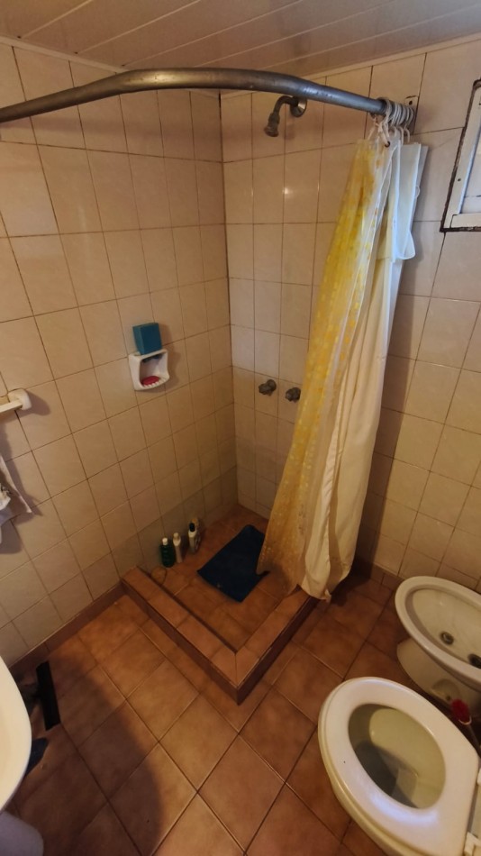 CASA 3 AMBIENTES + GALPON -BARRIO SAN ANTONIO - GRAN OPORTUNIDAD