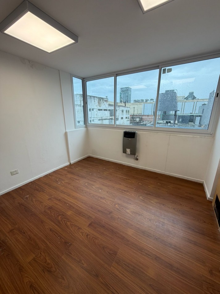 Amplio piso de oficina en zona puerto - Alquiler 24 meses - Mar del Plata