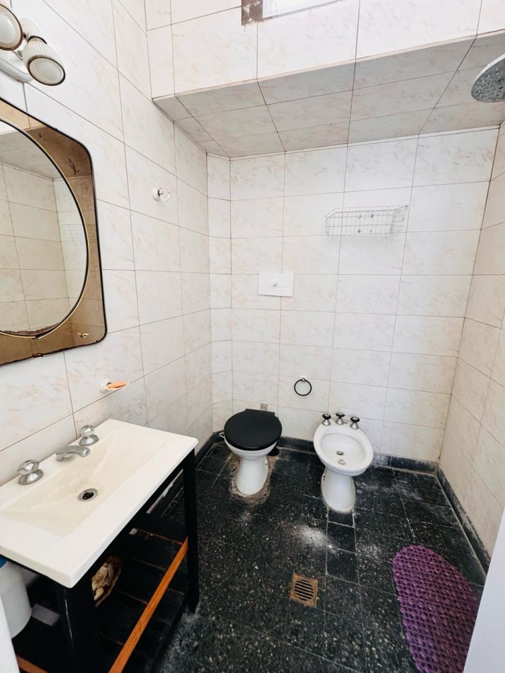 Chalet 3 Ambientes con Gran Parque en Villa Lourdes - Apto Credito