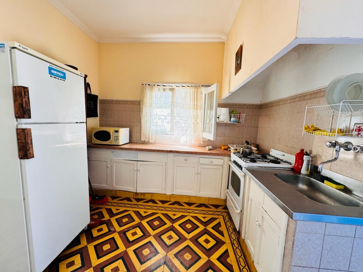Chalet 3 Ambientes con Gran Parque en Villa Lourdes - Apto Credito