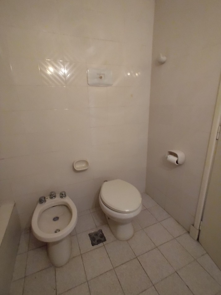 Chalet 5 ambientes con Garage - Zona Mundialista - APTO CREDITO