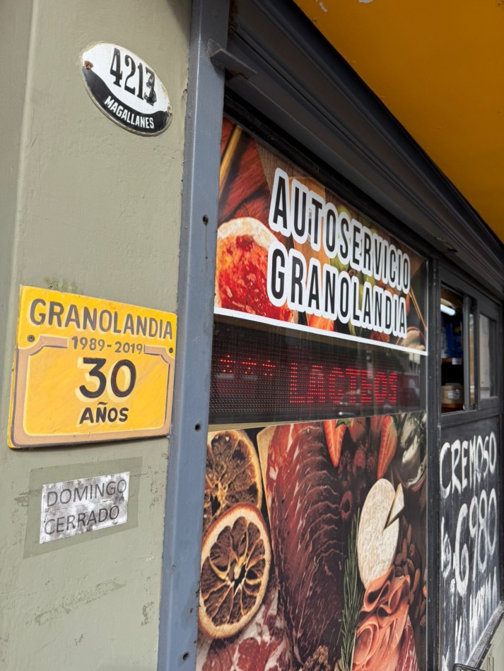 LOCAL COMERCIAL EN VENTA - PUERTO / GRUTA DE LOURDES