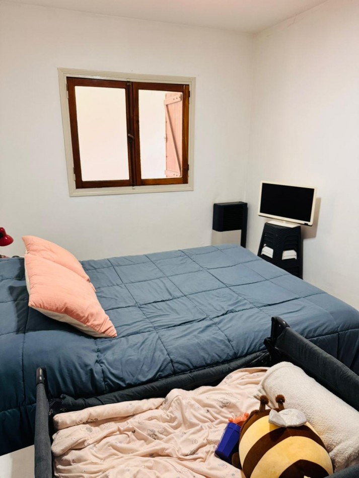 Casa 3 ambientes con garage, parque y gran quincho - Barrio El Gaucho - APTA CREDITO