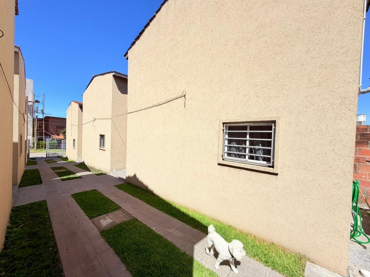 Duplex 3 ambientes a metros del mar - Barrio Faro Norte