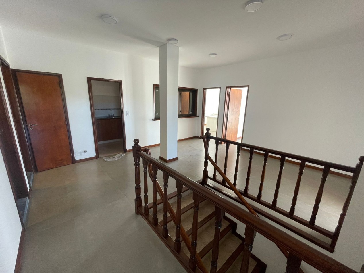  Oficina, consultorio, estudio en alquiler - Villa Lourdes - 24 meses - Mar del Plata