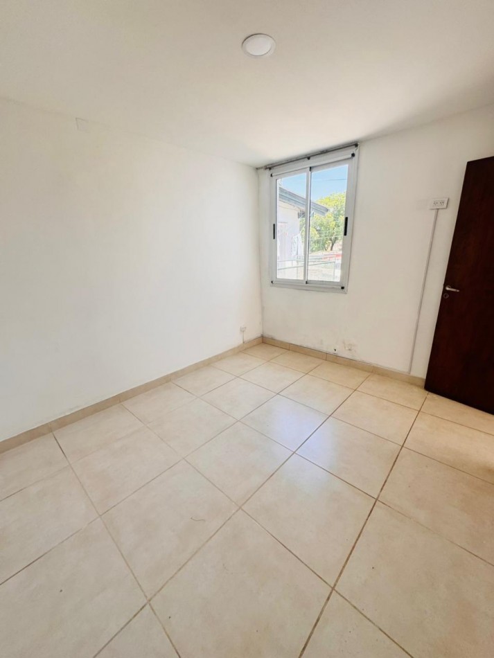 Alquiler 24 meses - PH Tres ambientes - Mar del Plata - Villa Lourdes