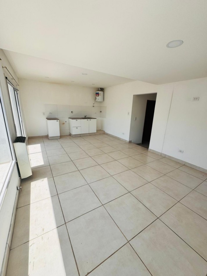 Alquiler 24 meses - PH Tres ambientes - Mar del Plata - Villa Lourdes