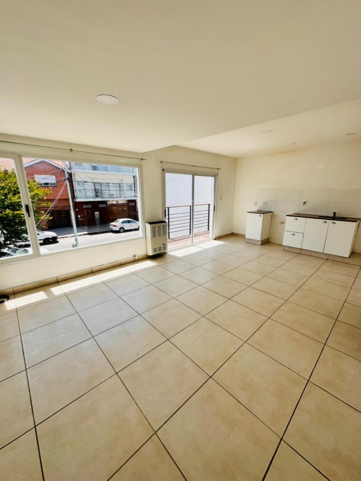Alquiler 24 meses - PH Tres ambientes - Mar del Plata - Villa Lourdes