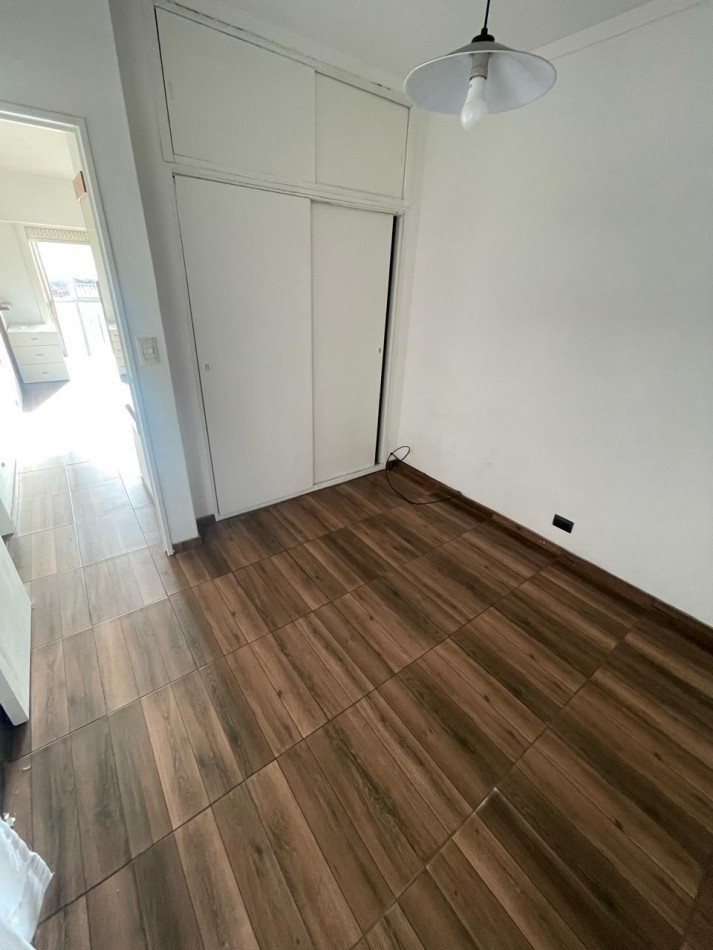 Departamento 2 ambientes a la calle - MACROCENTRO - Av. Indep - Mar del Plata - Alquiler 24 meses