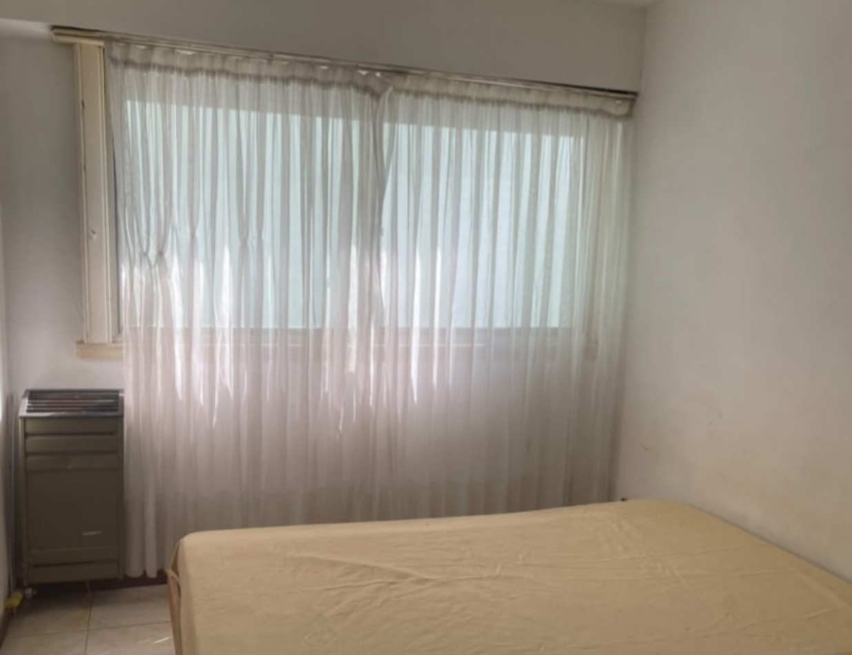 MONOAMBIENTE DIVIDIDO A METROS DEL MAR - EDIFICIO ALMERIA - ZONA CENTRO