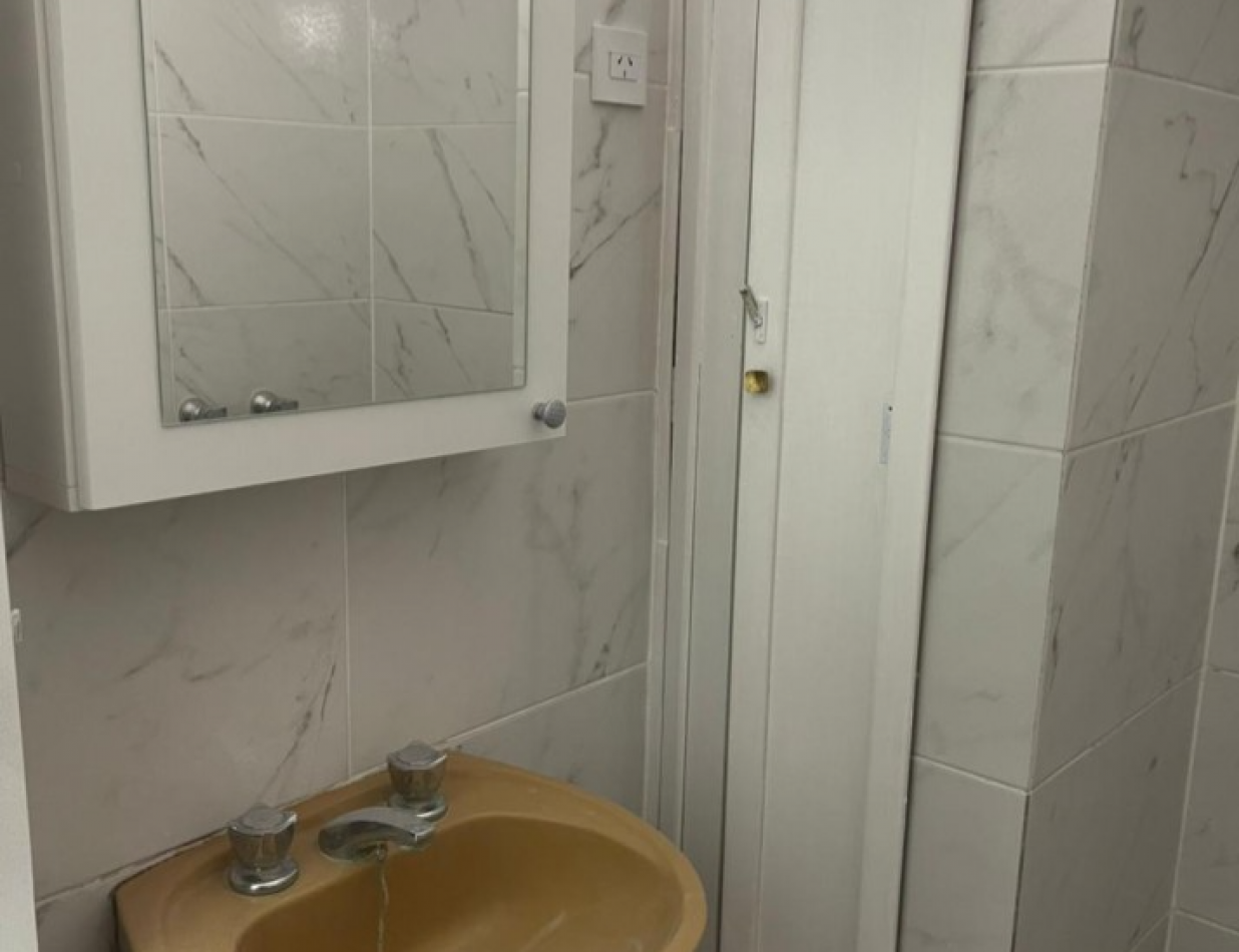 PH 3 ambientes en planta baja - Excelente ubicacion a metros de Plaza Mitre