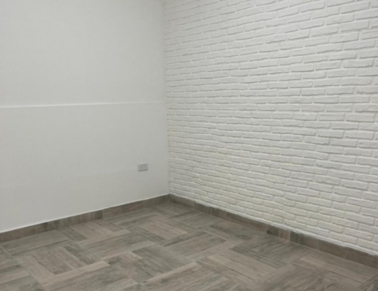 PH 3 ambientes en planta baja - Excelente ubicacion a metros de Plaza Mitre