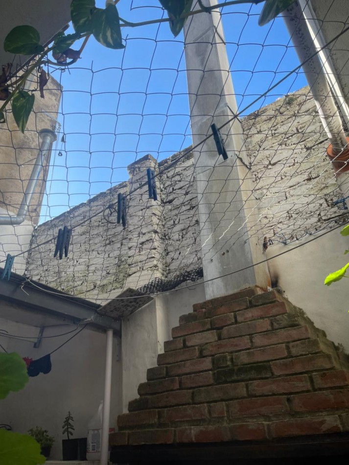PH 3 ambientes reciclado con patio y parrilla - Chauvin