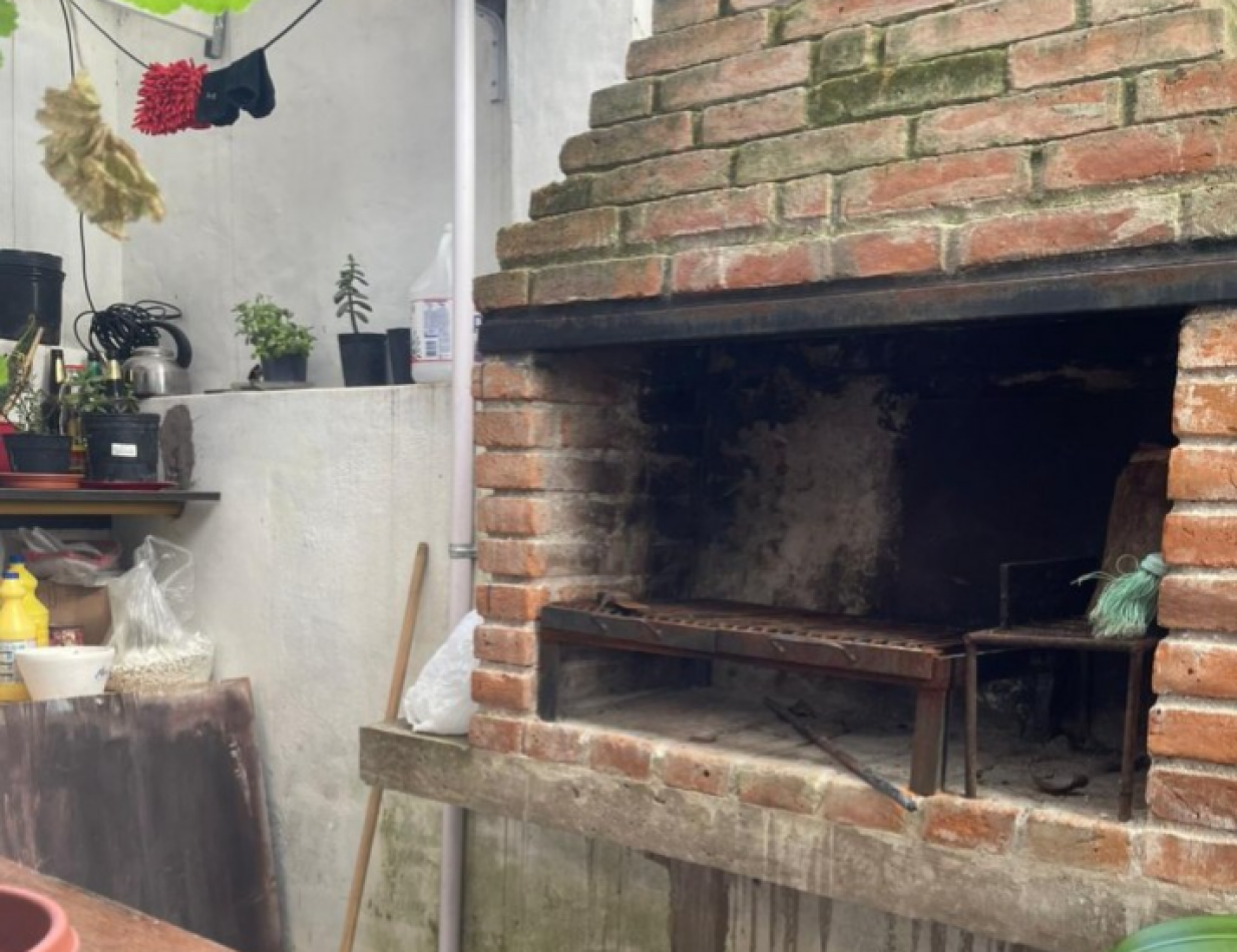 PH 3 ambientes reciclado con patio y parrilla - Chauvin