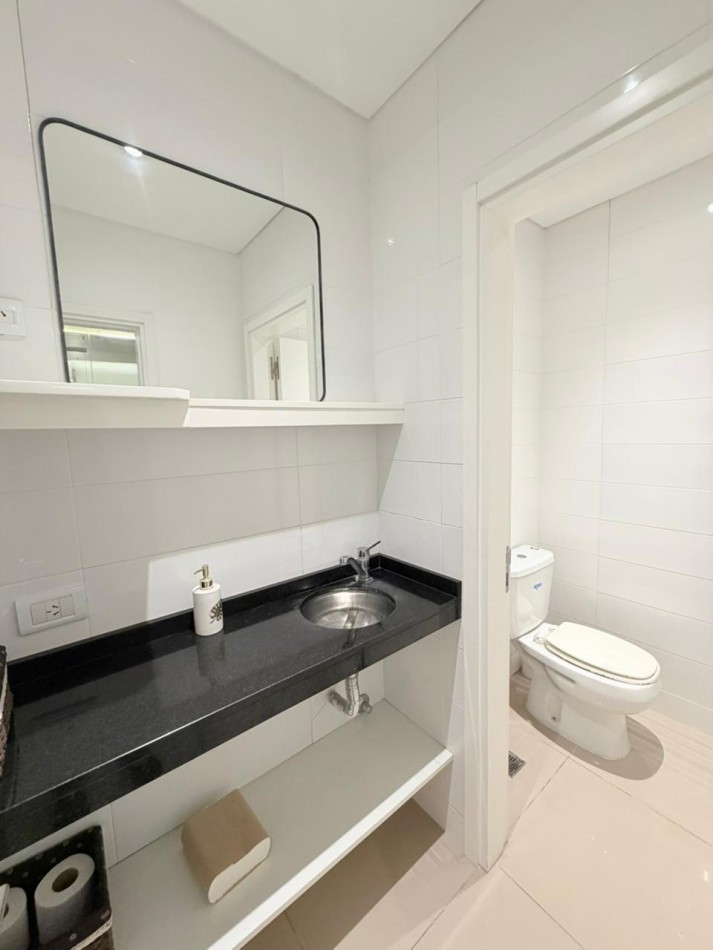 Moderna oficina profesional en alquiler - Edificio Essence | Zona Guemes