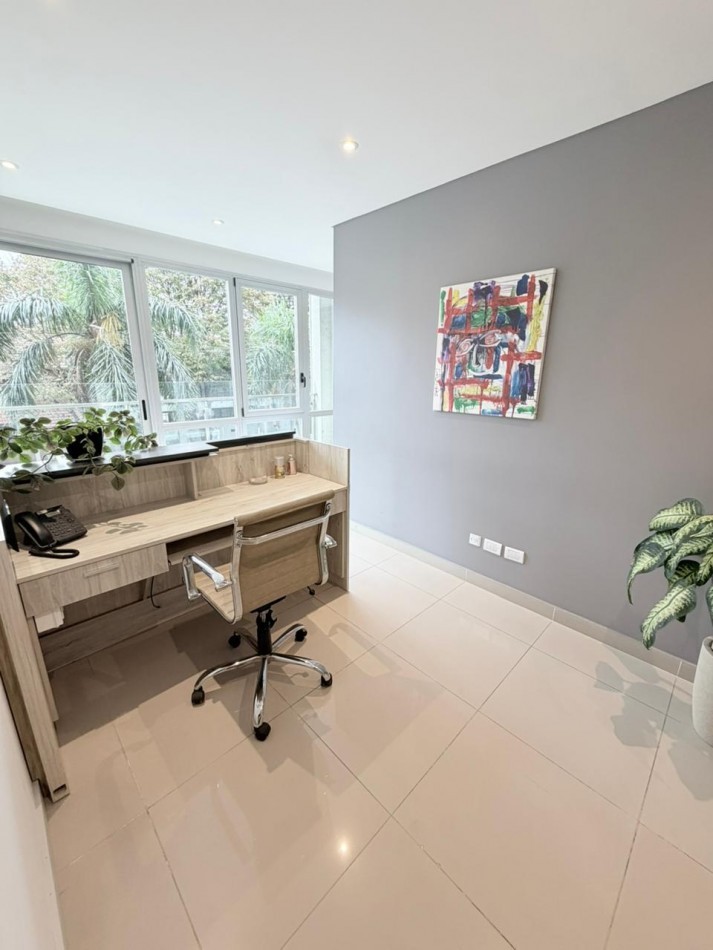 Moderna oficina profesional en alquiler - Edificio Essence | Zona Guemes