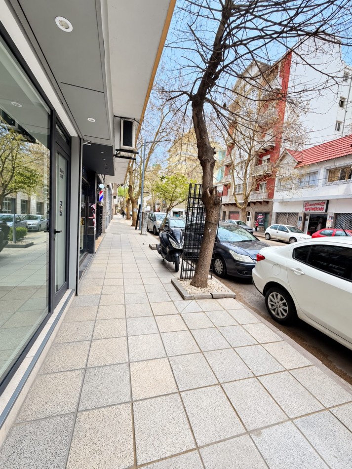 Local a la calle - Macrocentro - Alquiler 24 meses - Mar del Plata