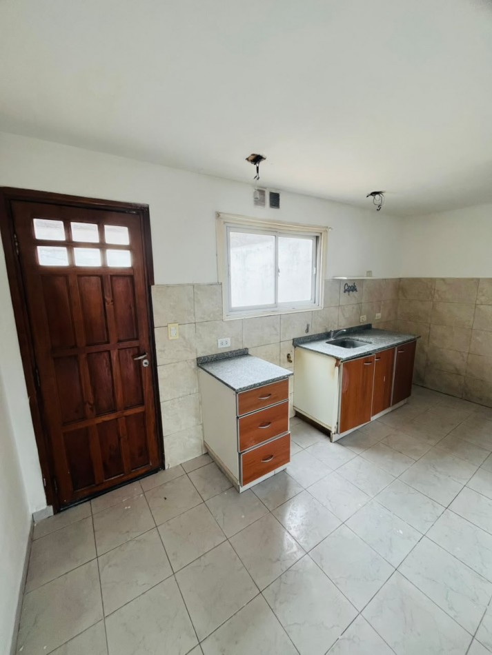 Departamento en PH 3 ambientes - Villa Lourdes - Alquiler 24 meses - Mar del Plata