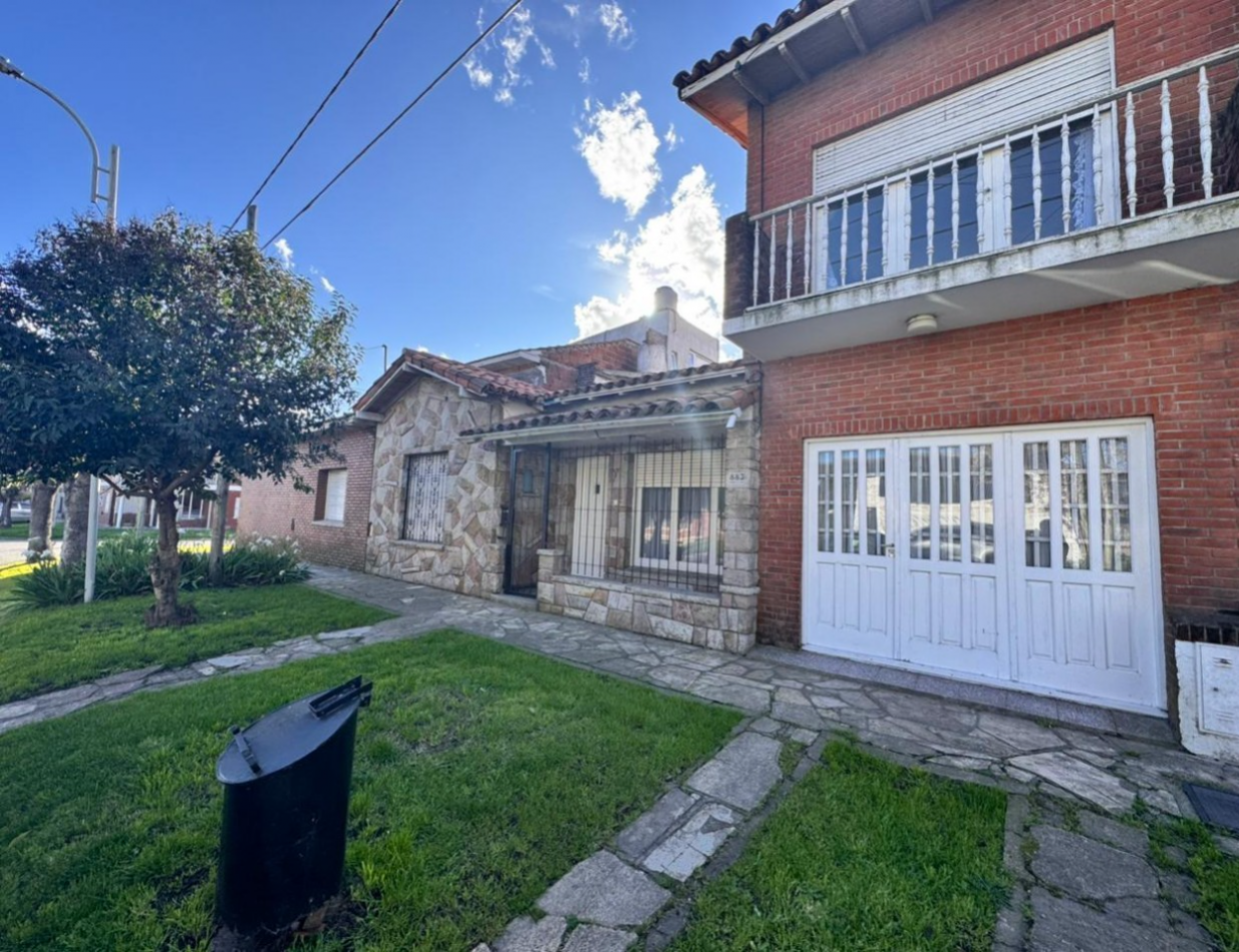Chalet 5 ambientes con Garage - Zona Mundialista - APTO CREDITO