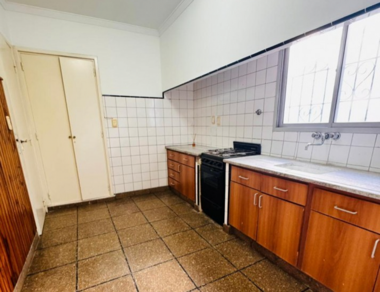 Chalet 5 ambientes con Garage - Zona Mundialista - APTO CREDITO