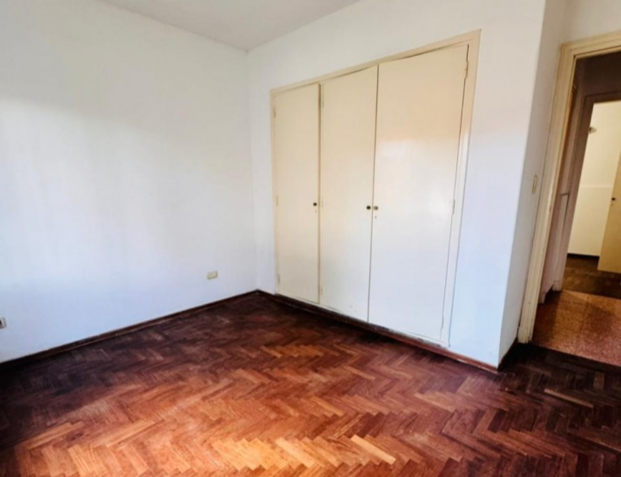 Chalet 5 ambientes con Garage - Zona Mundialista - APTO CREDITO
