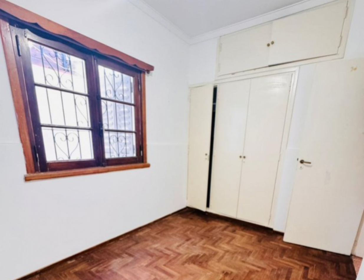 Chalet 5 ambientes con Garage - Zona Mundialista - APTO CREDITO