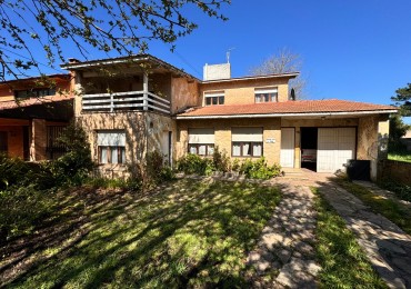 Chalet 4 ambientes en Acantilados - venta Mar del Plata -