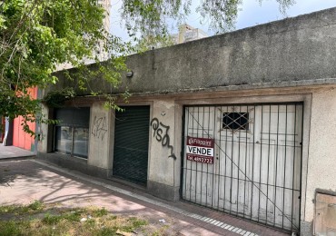 Casa de 3 ambientes con garage y local -  Terminal de omnibus