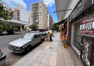 Local frente ACA - Alquiler -comercial - Mar del Plata