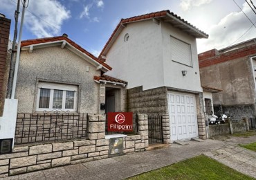 Chalet  4 ambientes en Ph a la calle - Mar del Plata- APTO CREDITO
