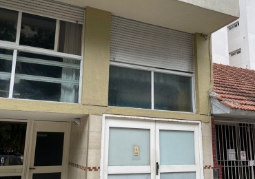 Cochera en zona Guemes