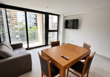 ALQUILER VERANO 2026 - SEMIPISO 2 AMBIENTES AL FRENTE CON COCHERA PARA AUTO - CENTRO