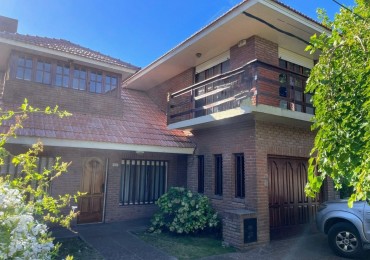 Chalet 5 ambientes - Apto Credito - B° El Martillo 