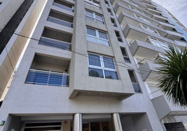 ALQUILER TEMPORAL VERANO 2026 - 2 AMB- FRENTE AL MAR - LA PERLA - COCHERA