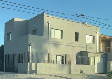 Alquiler 24 meses -Duplex 3 ambientes con cochera. - Colinas de Peralta Ramos
