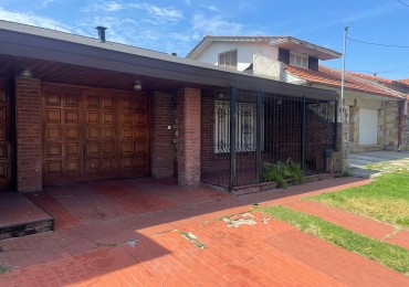 Chalet 3 ambientes con garage - Alquiler 24 meses - Mar del Plata - Villa Lourdes